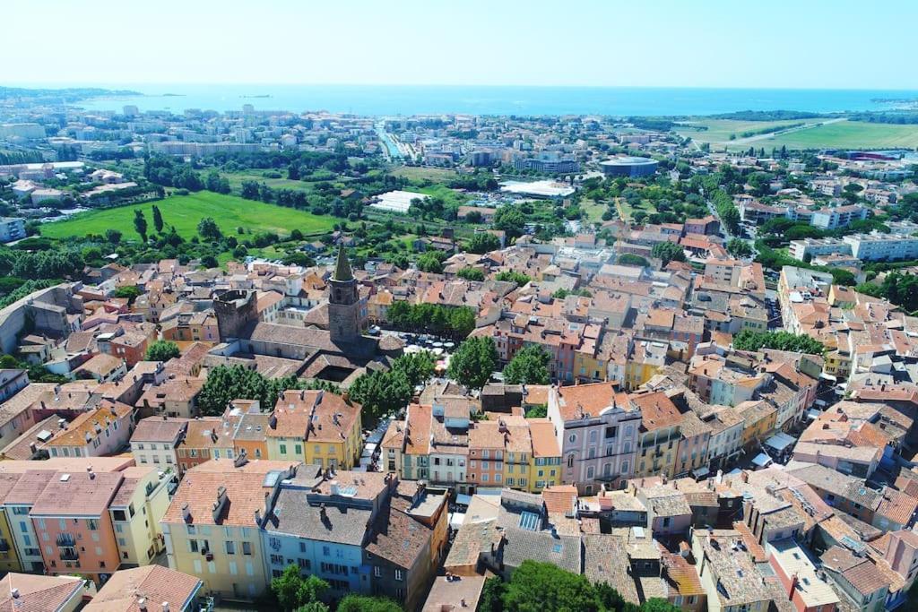 Port-Frejus, Le Paladien, Appartement 2 Pieces Climatise, Terrasse & Parking Eksteriør bilde