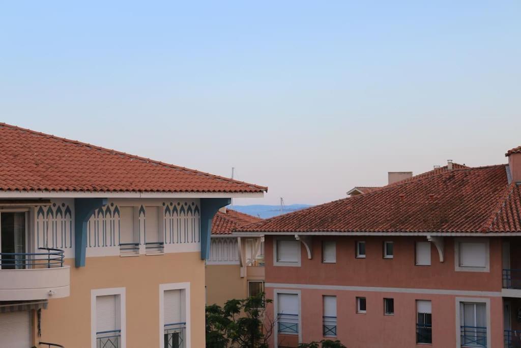 Port-Frejus, Le Paladien, Appartement 2 Pieces Climatise, Terrasse & Parking Eksteriør bilde