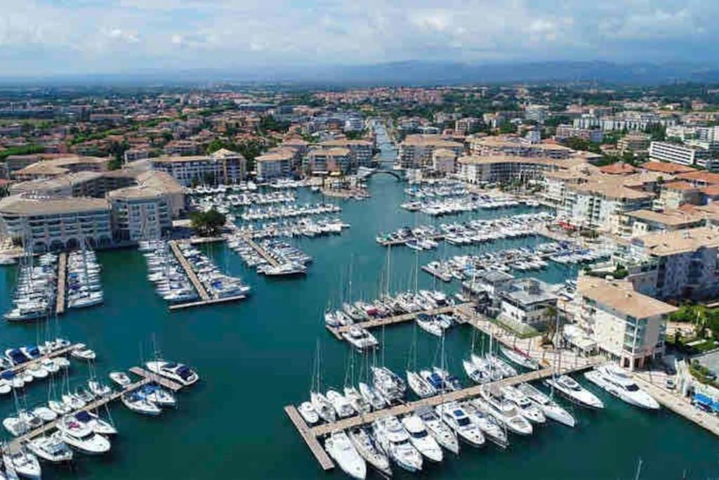 Port-Frejus, Le Paladien, Appartement 2 Pieces Climatise, Terrasse & Parking Eksteriør bilde